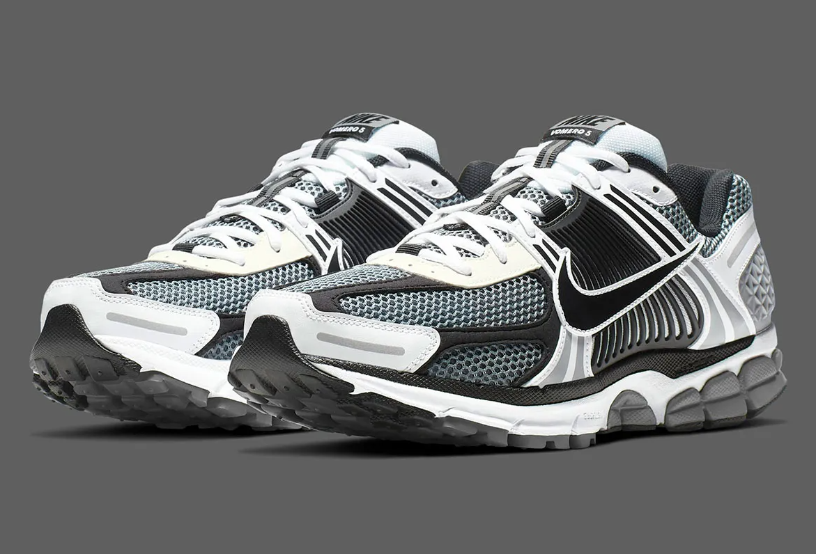 Nike Zoom Vomero 5 SP is Treated in Dark Grey CrepProtect UK